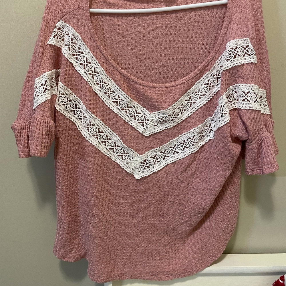 Boutique Torso off the shoulder shirt